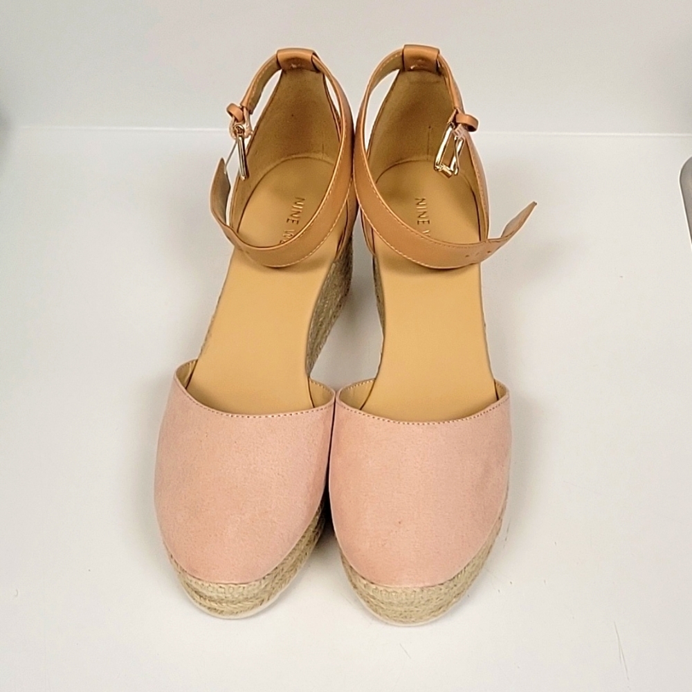 Nine West Pink Wedge Size 7.5